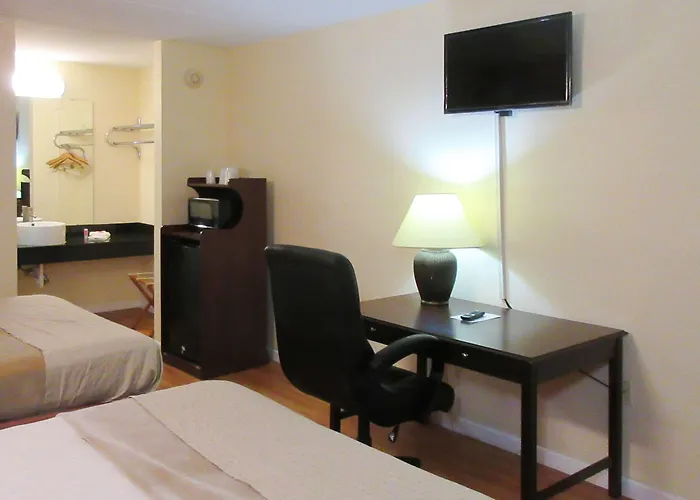 Americas Value Hotel Danville
