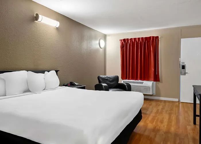 Americas Value Hotel 3*