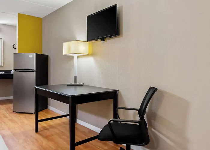 Americas Value Hotel Danville